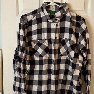 Black and white flannel - Originally $15 AT LOWEST SUGGESTED LISTING